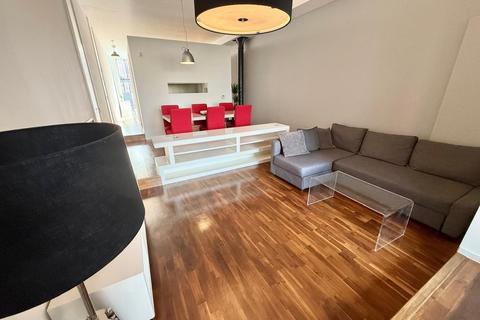1 bedroom apartment to rent, Woodfield Road, Altrincham, WA14