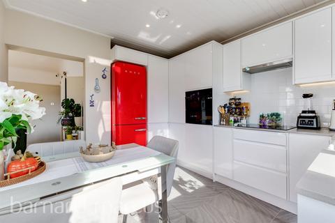 undefined, Aboyne Drive, London