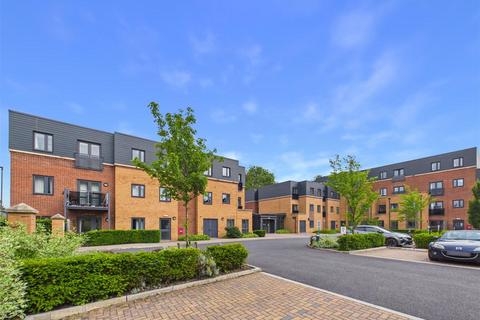 2 bedroom apartment for sale, Field Close, Cottingham