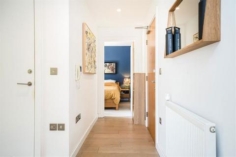 2 bedroom flat for sale, Lollard Street, London SE11