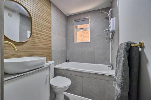1 bedroom flat for sale, Granville Gardens, Hinckley