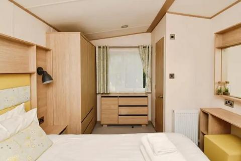 undefined, Two Bed Ty Hapus Fishguard Bay Resort, Newport SA65