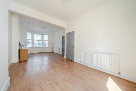 3 bedroom end of terrace house for sale, Woolwich Road, Charlton, London, SE7
