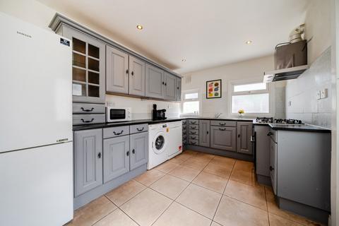 3 bedroom end of terrace house for sale, Woolwich Road, Charlton, London, SE7