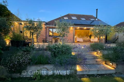 4 bedroom detached bungalow for sale, Cissbury Gardens, Worthing BN14