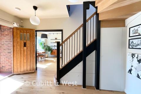 4 bedroom detached bungalow for sale, Cissbury Gardens, Worthing BN14