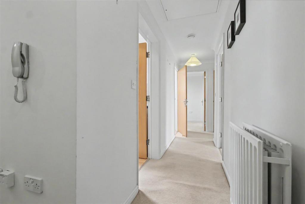 Apartment in Cambridge, The Willows, Chesterton - More
