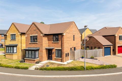 4 bedroom detached house for sale, Friesian Drive, Corbridge NE45