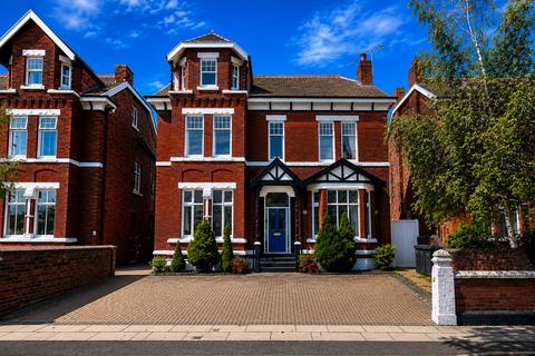5 bedroom detached house for sale, Southport, Merseyside PR8