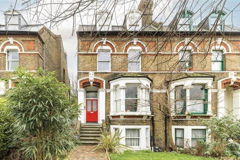 2 bedroom flat to rent, New Cross Road, London SE14