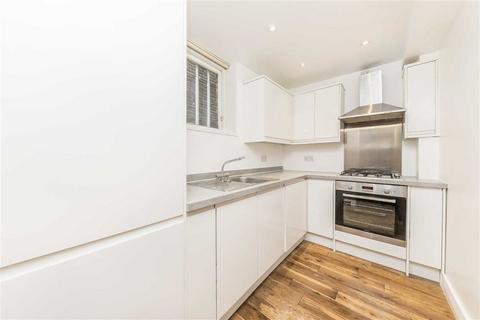 2 bedroom flat to rent, New Cross Road, London SE14