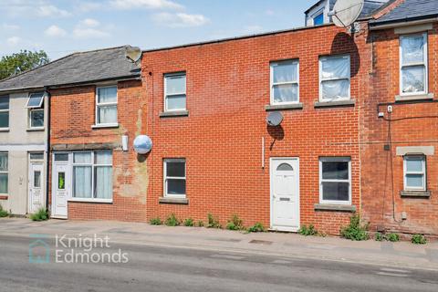 2 bedroom apartment to rent, Tovil Hill, Maidstone, ME15