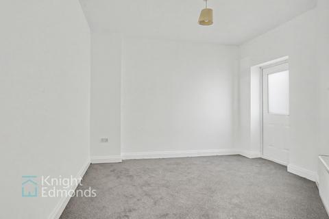 2 bedroom apartment to rent, Tovil Hill, Maidstone, ME15
