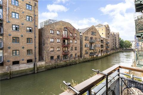 Studio for sale, Java Wharf, 16 Shad Thames, London, SE1
