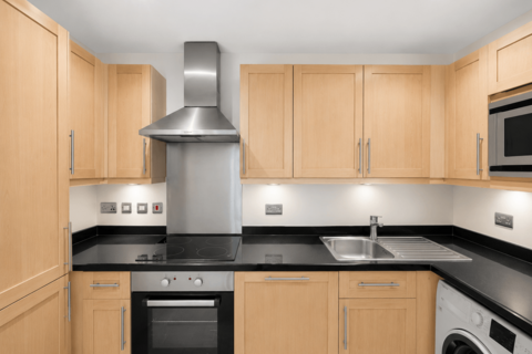 2 bedroom flat to rent, Lyon Road, Harrow, HA1