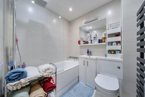 3 bedroom flat for sale, Arlington Place, Gordon Road, Winchester, Hampshire, SO23