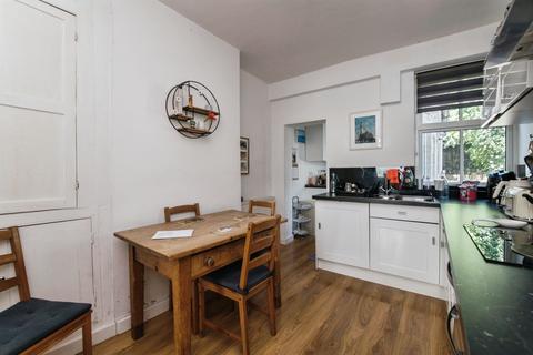 3 bedroom terraced house for sale, Codrington Street, Exeter