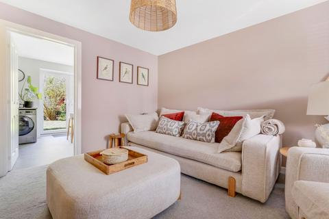 3 bedroom semi-detached house for sale, Kingfisher Road, Nottingham NG14