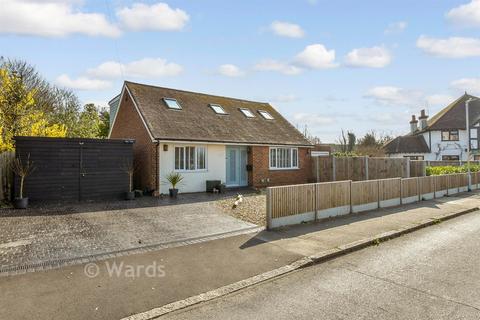 4 bedroom chalet for sale, Rosemary Avenue, Broadstairs CT10