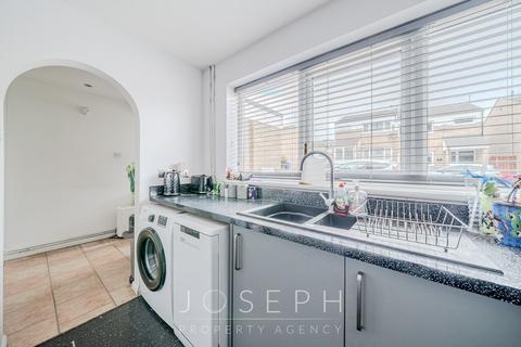 3 bedroom end of terrace house for sale, Neath Drive, Ipswich, IP2