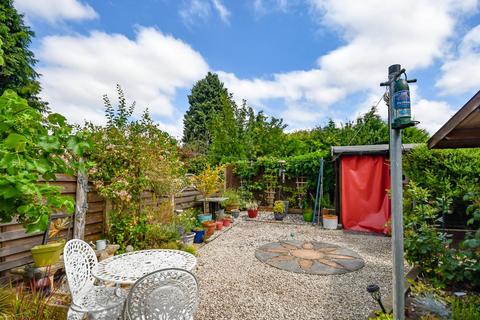 2 bedroom link detached house for sale, Rushford Avenue, Wombourne, Wolverhampton
