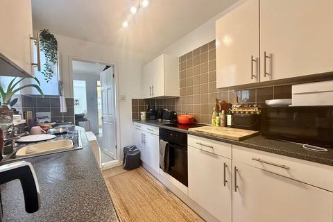 3 bedroom semi-detached house for sale, Kemball Street, Ipswich  IP4