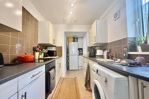 3 bedroom semi-detached house for sale, Kemball Street, Ipswich  IP4