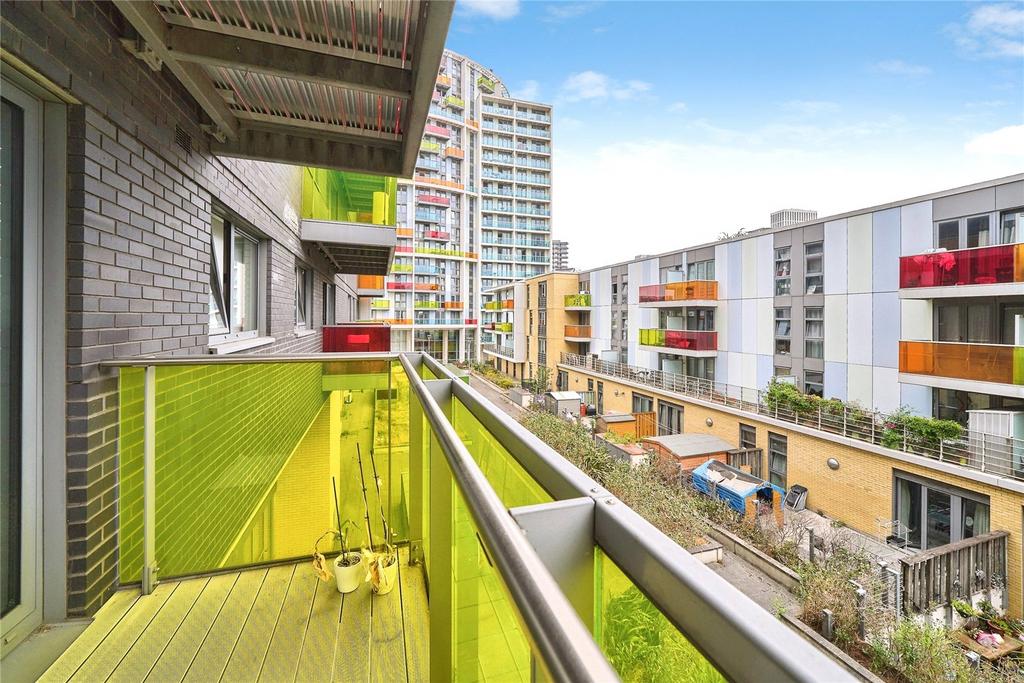 Apartment in London, Mill Meads, Stratford - View 4