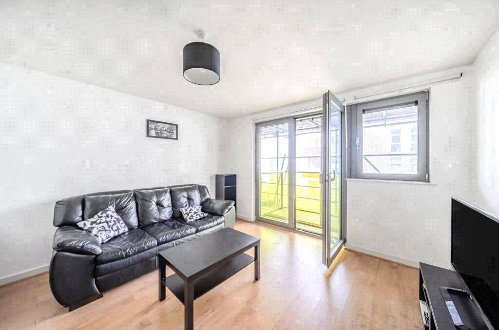 Apartment in London, Mill Meads, Stratford - More