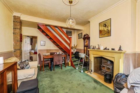 2 bedroom semi-detached house for sale, Lynncroft, Eastwood, Nottingham