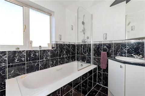3 bedroom end of terrace house for sale, Brookhouse Road, Farnborough