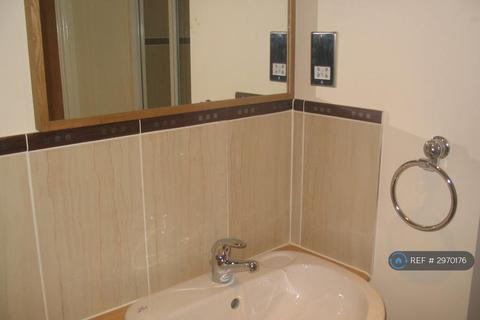 2 bedroom flat to rent, Firbank, Bamber Bridge, Preston, PR5