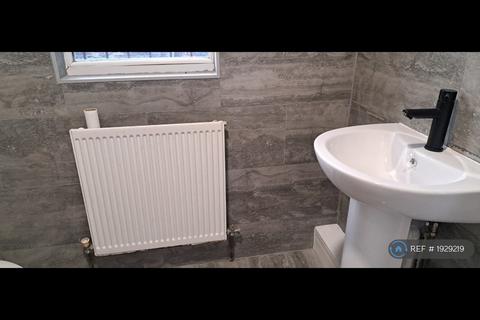 Studio to rent, Walton Hall Avenue, Liverpool, L4