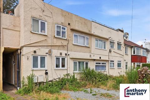 Holmleigh Avenue, Dartford, DA1