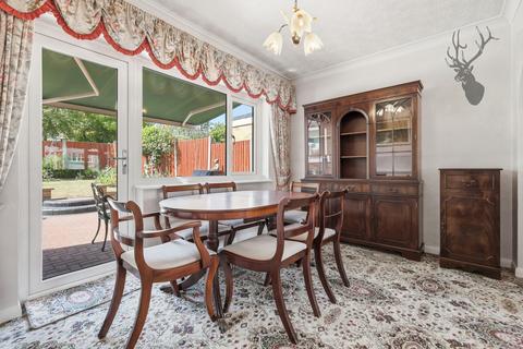 3 bedroom detached house for sale, Parkland Way, Ongar, CM5