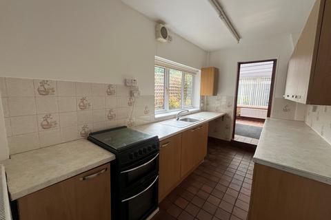 2 bedroom terraced house to rent, Oxford Street, Swadlincote, DE11