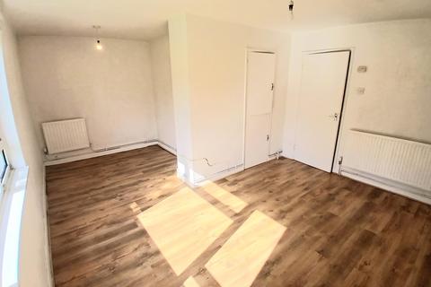 1 bedroom flat to rent, Foxfield, STEVENAGE