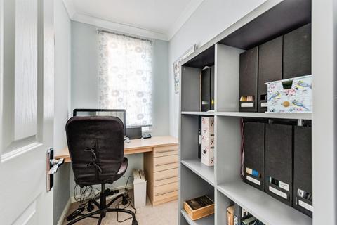 2 bedroom park home for sale, East Drive, Blunsdon, Swindon