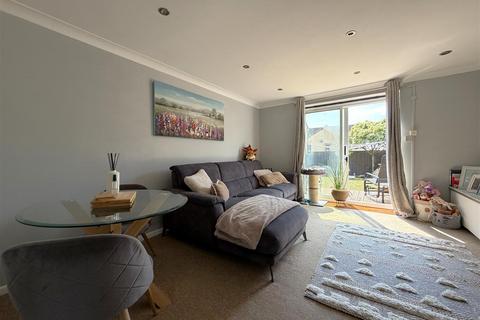 2 bedroom semi-detached house for sale, Rowe Mead, Pewsham, Chippenham