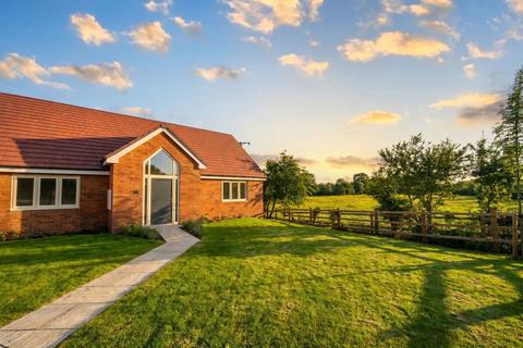 undefined, Mayfield Farm, Henley in Arden, Warwickshire, B95