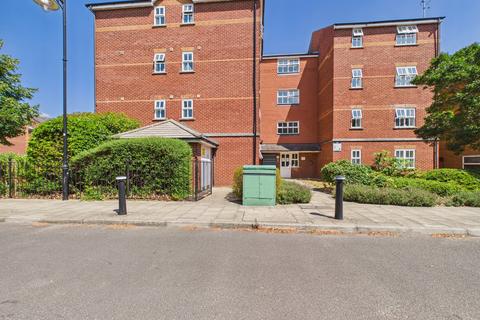 2 bedroom apartment for sale, Lisle Close, Tooting Bec