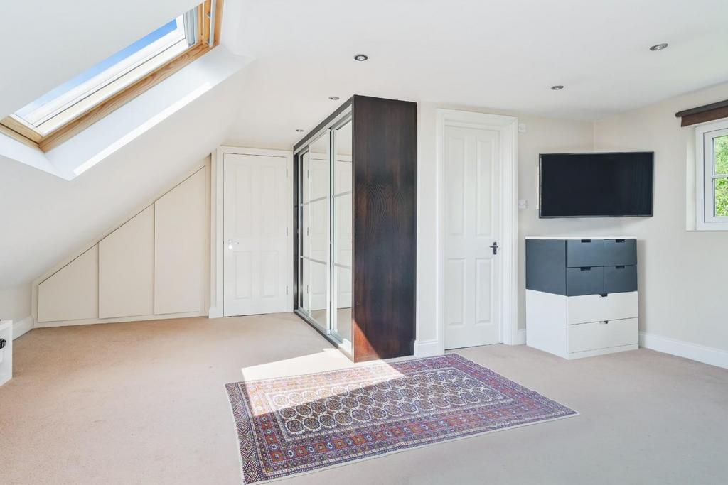 Monro place