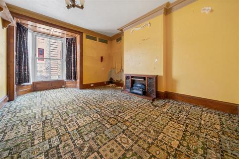 1 bedroom flat for sale, Fortuneswell, Portland