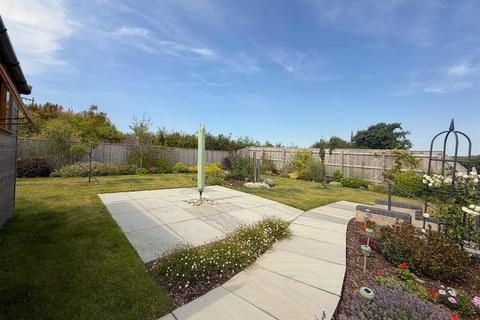 3 bedroom detached bungalow for sale, Pickards Pasture, Bideford EX39