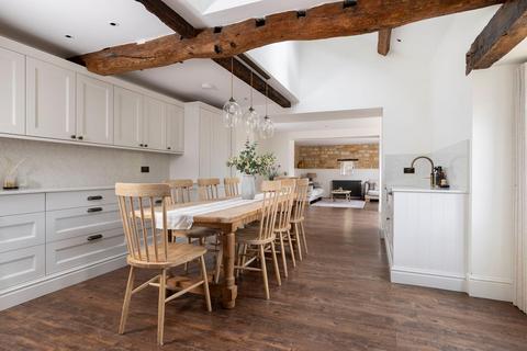 5 bedroom farm house for sale, London Road, Moreton in Marsh GL56