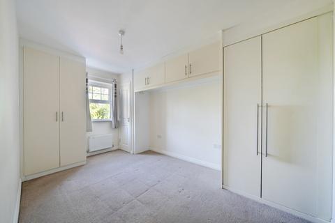 2 bedroom apartment for sale, Erickson Gardens, Bromley, BR2