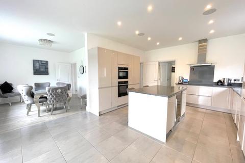 5 bedroom detached house for sale, Sheerness ME12