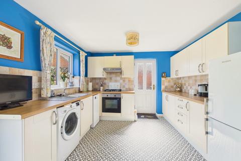 2 bedroom detached bungalow for sale, Simpson Close, Barrow-Upon-Humber, Lincolnshire, DN19 7BL