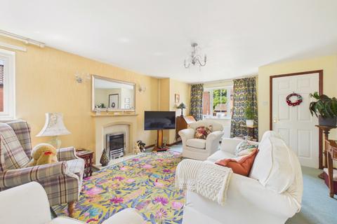 2 bedroom detached bungalow for sale, Simpson Close, Barrow-Upon-Humber, Lincolnshire, DN19 7BL