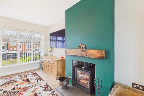 2 bedroom bungalow for sale, England Road, Bilton, Hull, HU11 4HT
